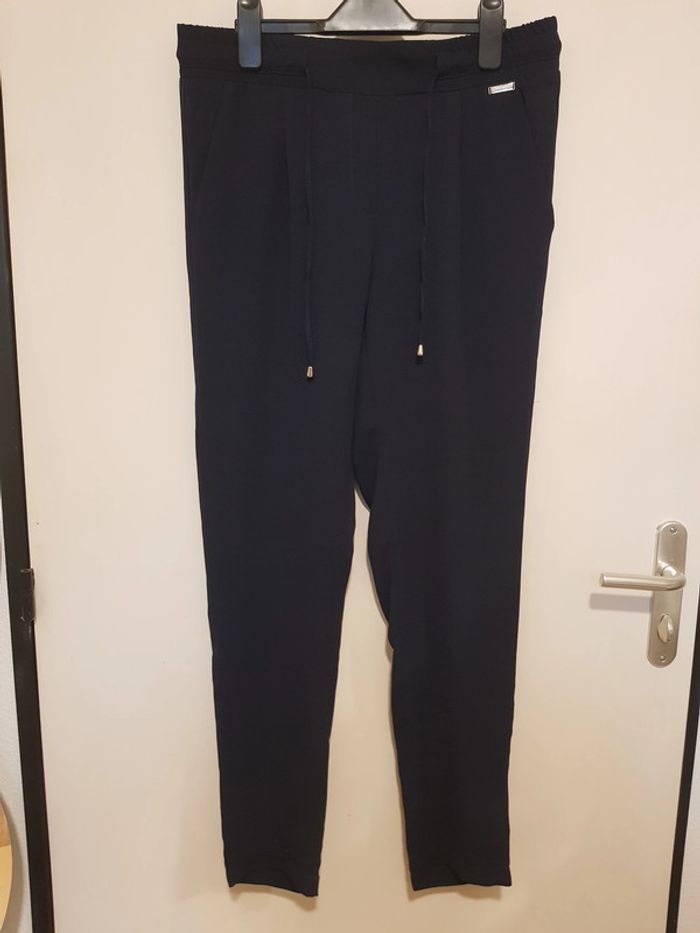 Pantalon bleu marine - photo numéro 2
