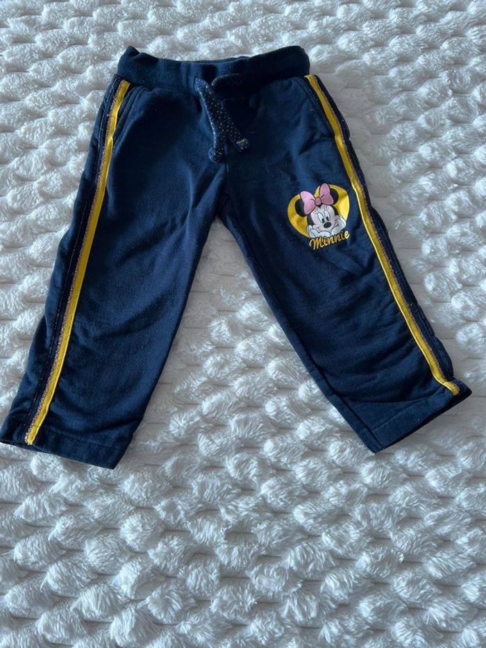Jogging Minnie C&A taille 92