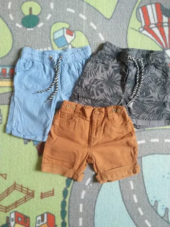Lot 3 shorts orchestra et tissaia taille 4 ans / 104 cm