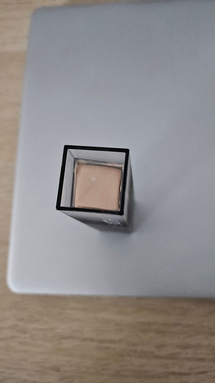 Fond de teint hudabeauty - photo numéro 2