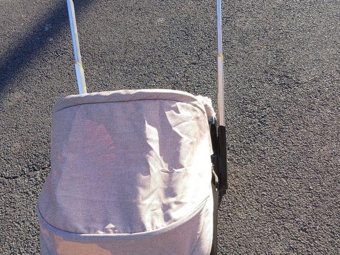 Poussette doona et base isofix - photo numéro 8