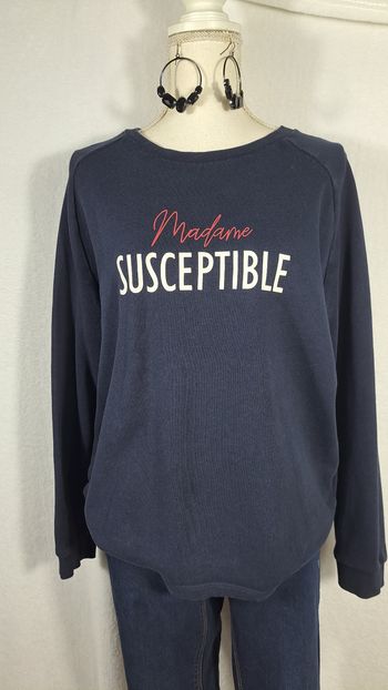 Sweat bleu marine madame susceptible kiabi taille 46 48