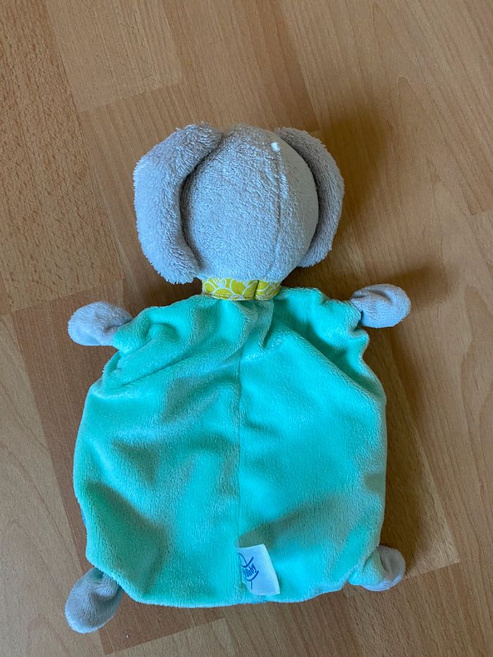 Doudou peluche éléphant Beauty Baby neuf - photo numéro 2