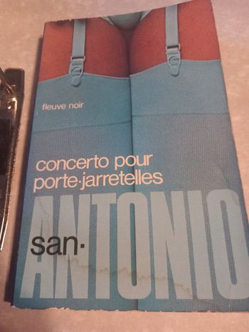 San Antonio,Concerto pour porte-jarretelles, version bleu
