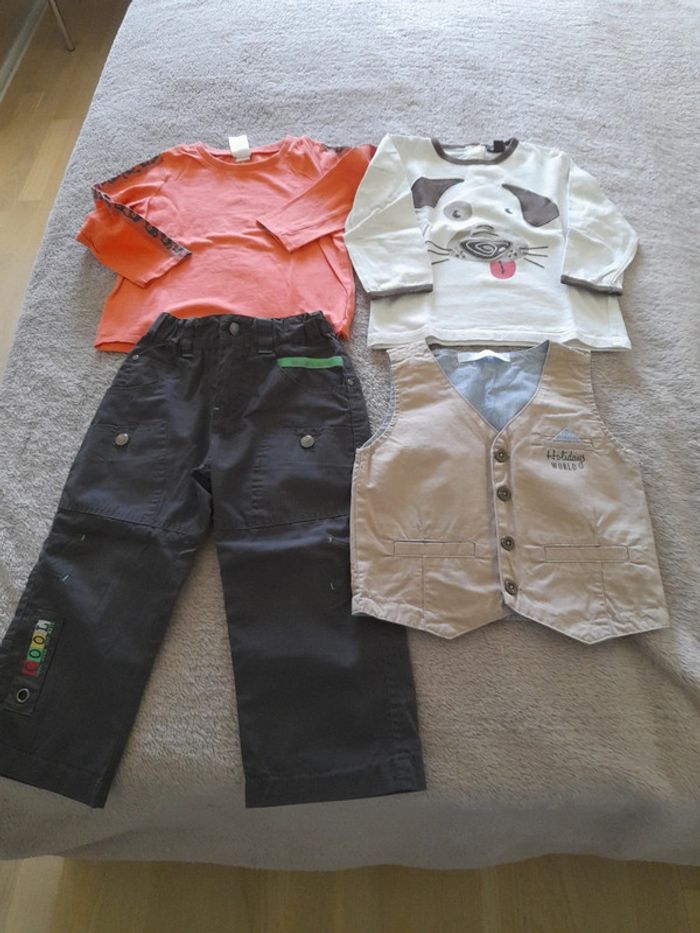 Lot vêtements garçon taille 2 ans
