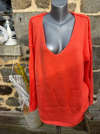 Pull en maille orange coupe oversize - Boutique indépendante 