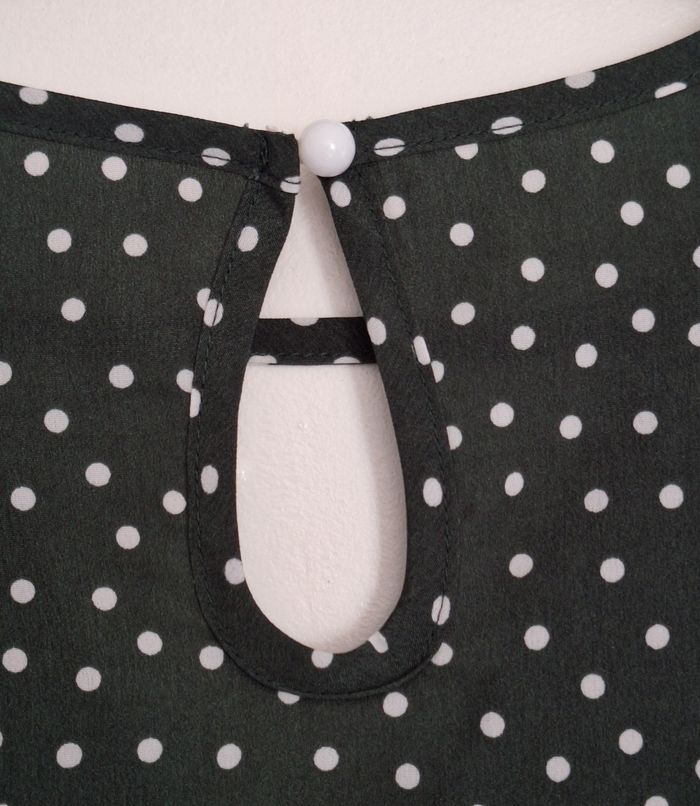 Blouse fluide à pois - photo numéro 4