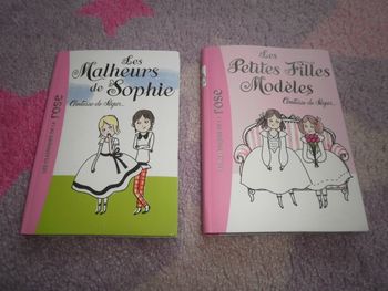 2 livres Bibiothèque Rose Collection "La Comtesse de Ségur"