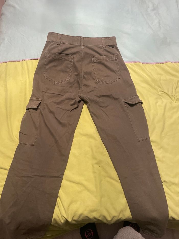 Cargo kaki - photo numéro 3