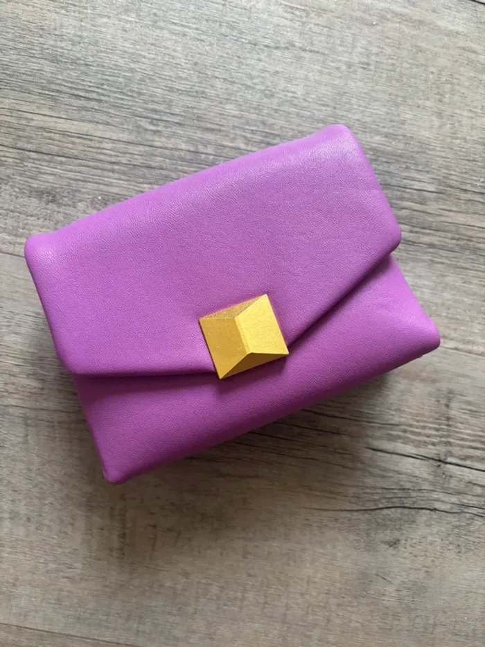 Sac violet