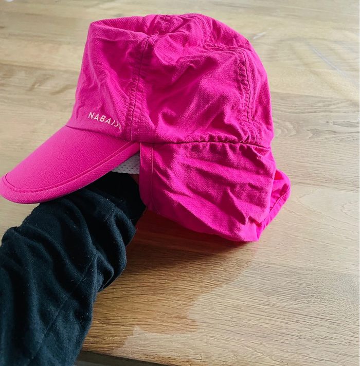 Casquette anti UV pour aller dans l’eau 3/4 ans - photo numéro 2