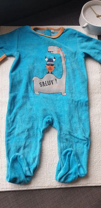 Pyjama 9 mois dino