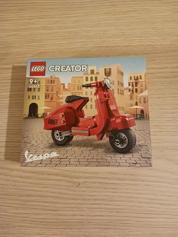 Lego vespa 40717
