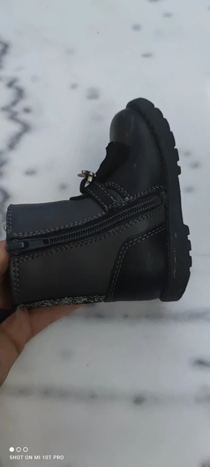 Bottes noir - photo numéro 4