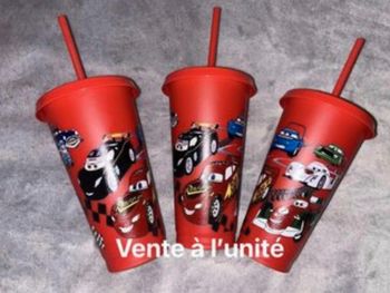 Grand gobelet à paille cars Disney pixar
