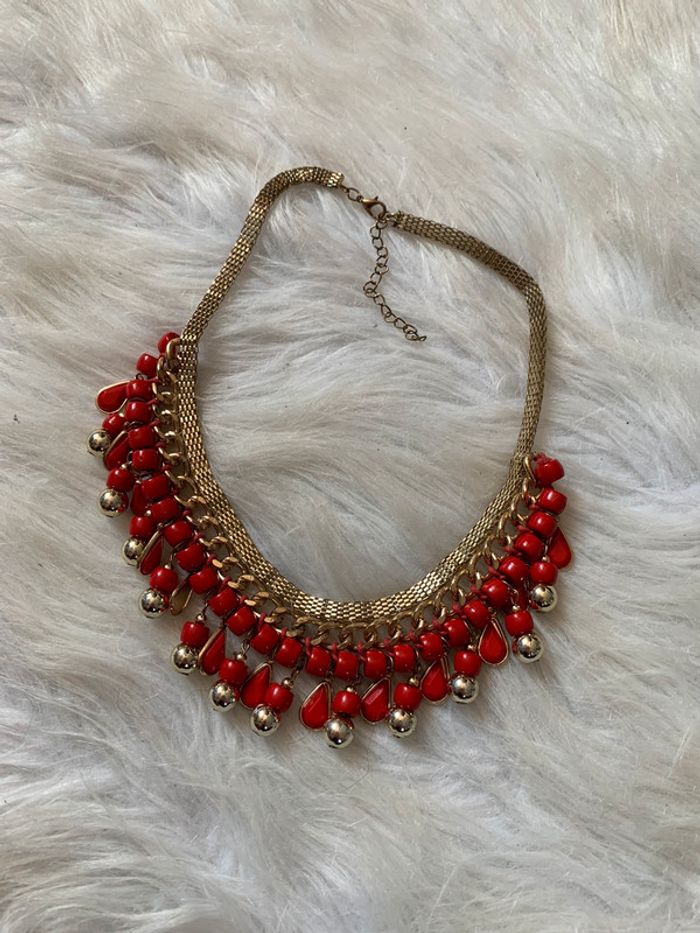 Collier doré et rouge promod