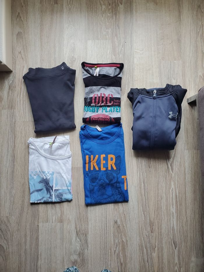 T shirts et veste 10ans