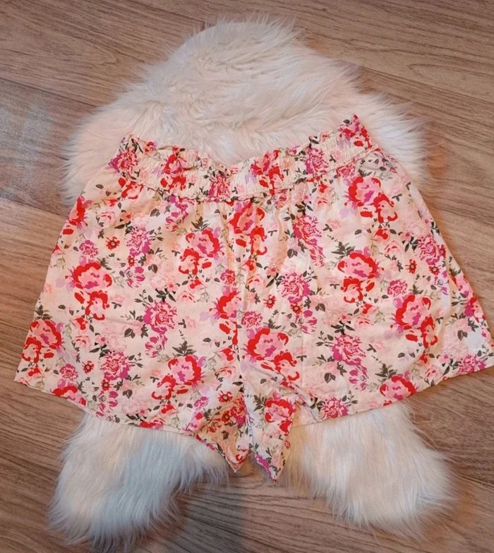 Short d'été fleurie femme