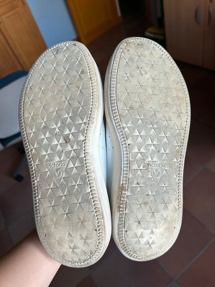 Baskets basses nude Victoria shoes - photo numéro 11