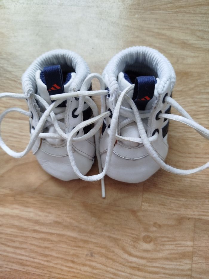 Chaussures adidas pointure 16