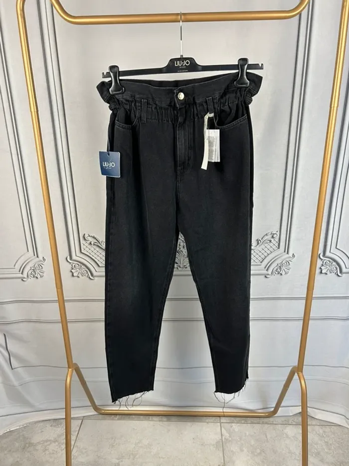 Jean gris/noir LiuJo taille haute W30 Neuf