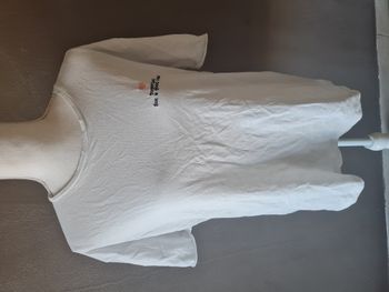 T-shirt Mango lutte contre le cancer