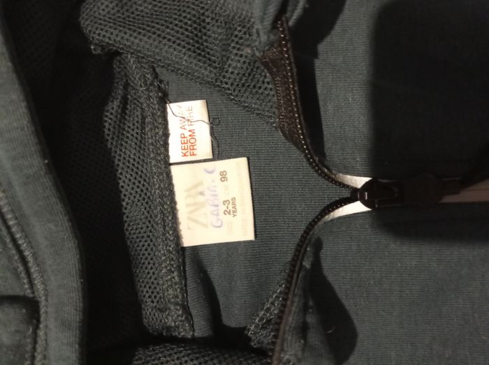 Veste Zara 2/3ans - photo numéro 2