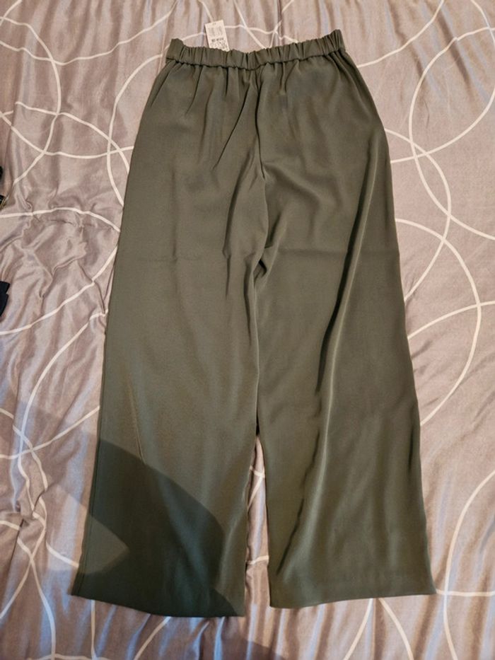 Pantalon taille 38 neuf - photo numéro 2