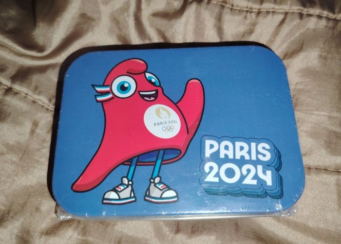 Boite de pansements jeux olympiques 2024