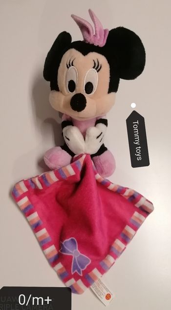 Doudou Tommy toys