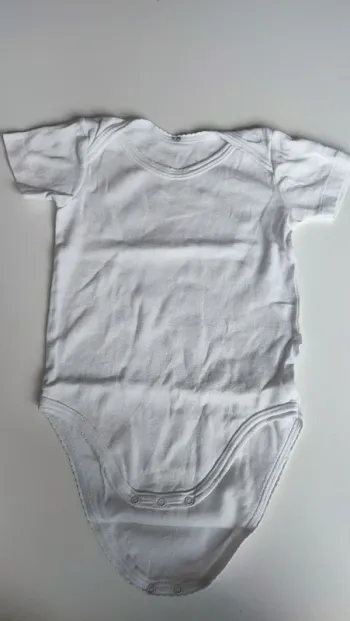 Body manches courtes 24 mois