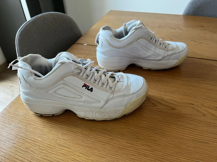 Basket Fila taille 38 couleur blanc état satisfaisant - photo numéro 2