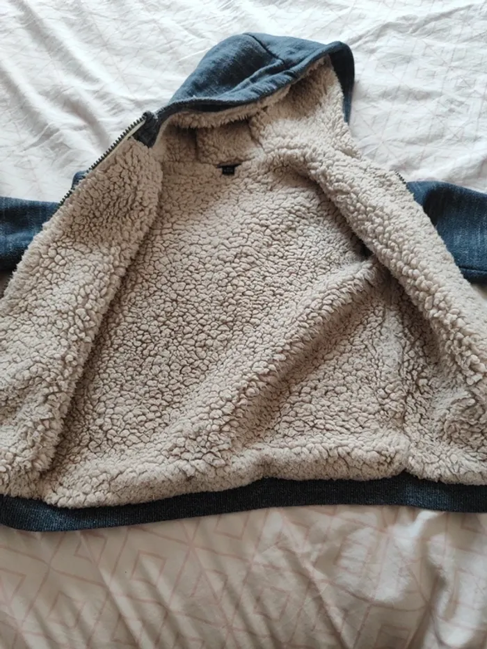 Veste 4 ans - photo numéro 3