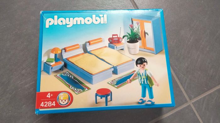 Playmobil chambre maison