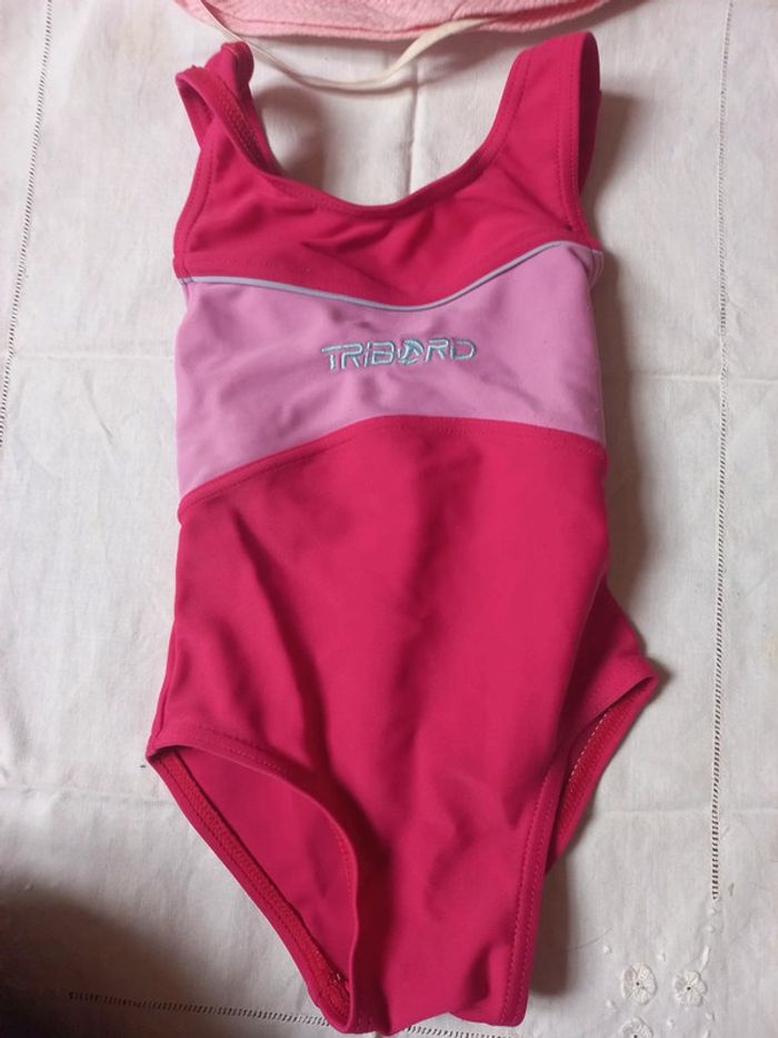 Lot été chapeau et maillot 6 à 12 mois - photo numéro 2