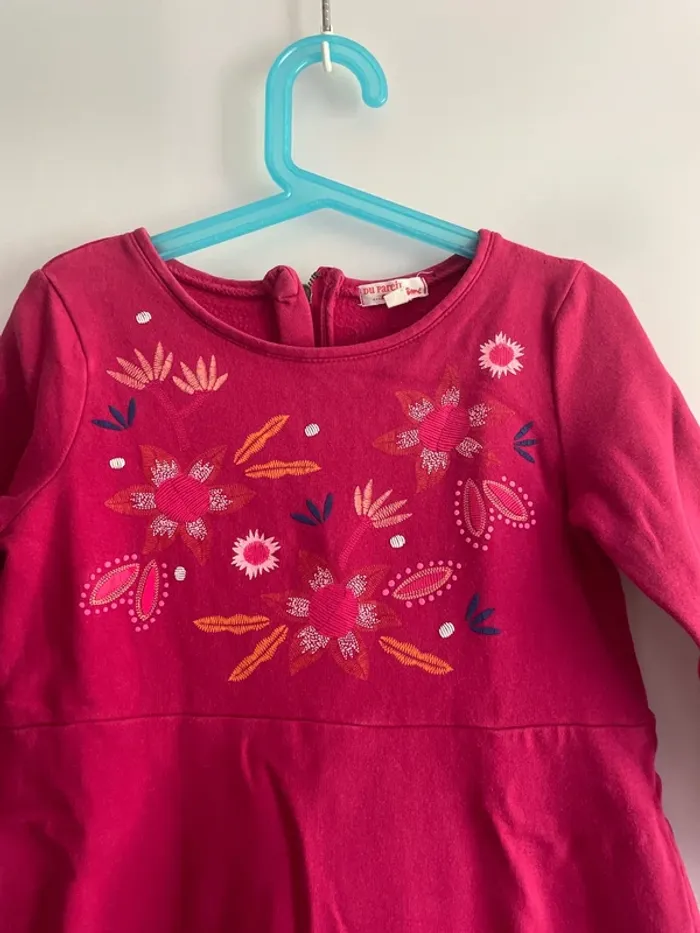 Robe 6 ans du pareil au même - photo numéro 2