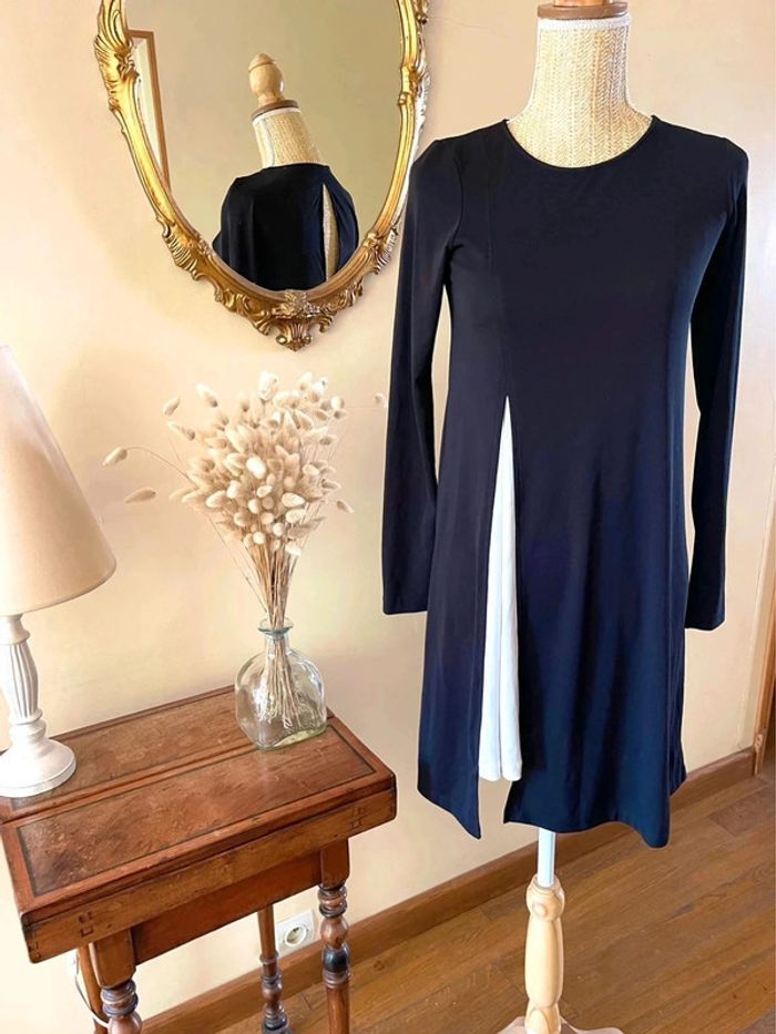 Robe Noire à Manches Longues style patineuse - Zara - Taille M - photo numéro 4