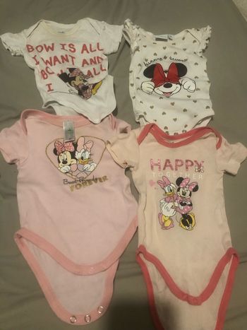 Lot de 4 body manches courtes 3 mois