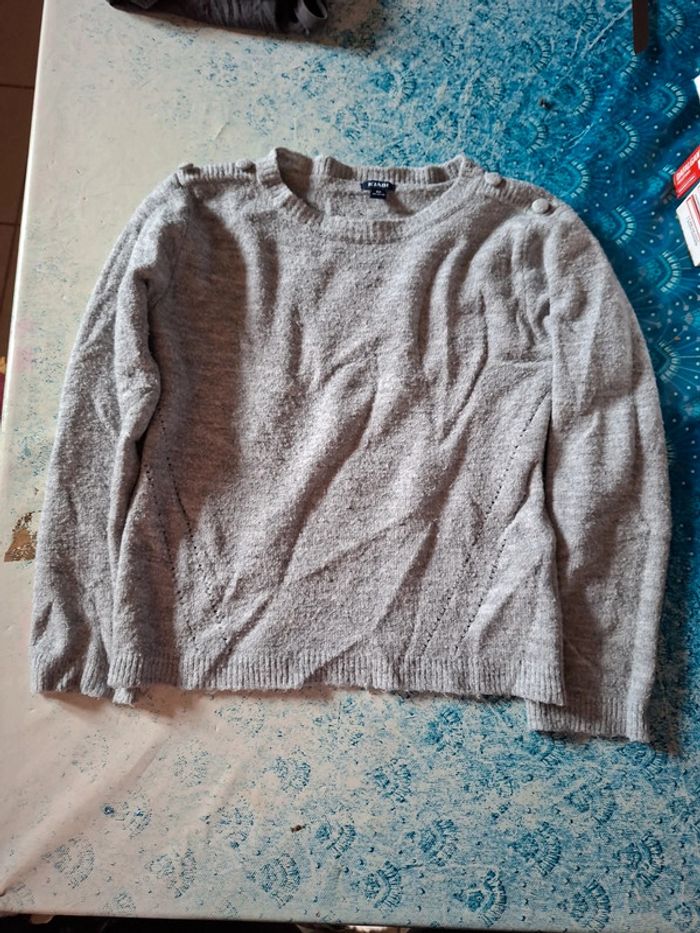 Pull kiabi 8 ans