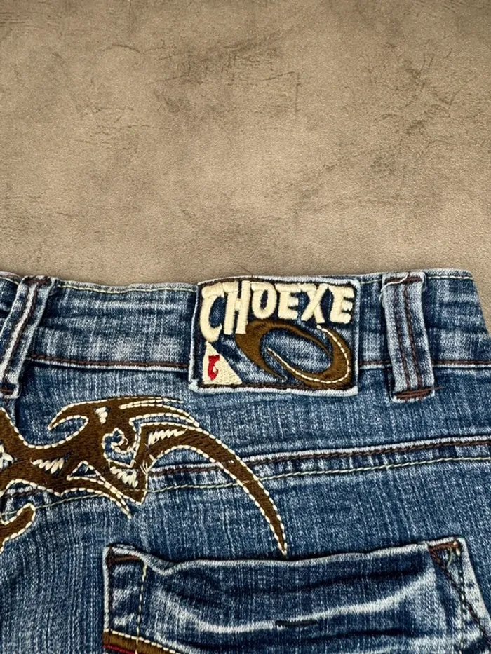 Pantacourt Denim en jeans Vintage à motifs brodé Y2k 00’s Taille 42 - photo numéro 4