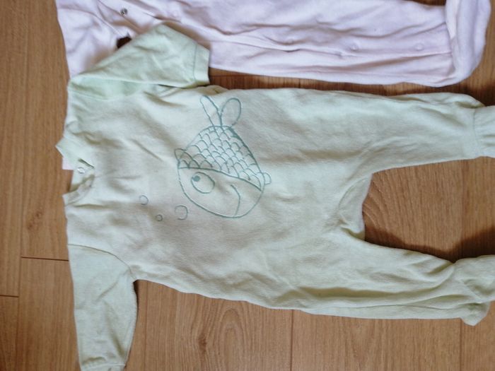 Lot de 2 Pijamas 9 mois - photo numéro 2