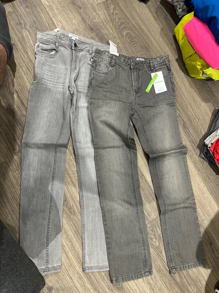 Lot de 2 pantalons en jean