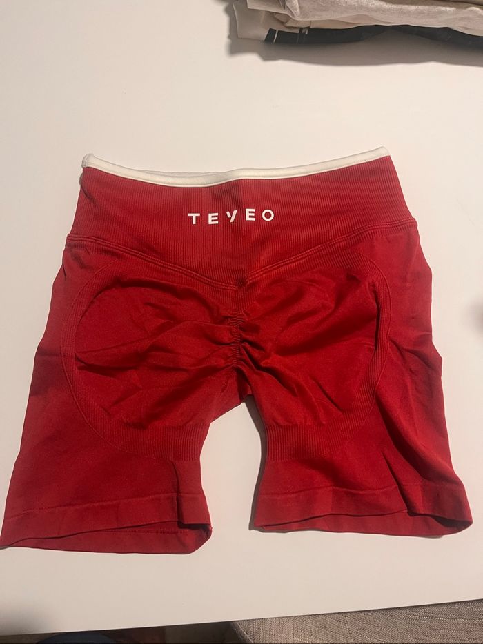 Short teveo