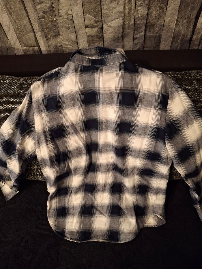 Chemise - photo numéro 4