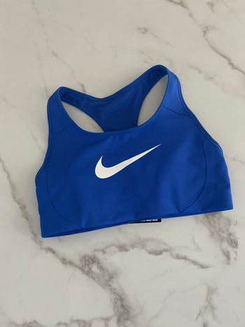 Brassière Nike taille xs