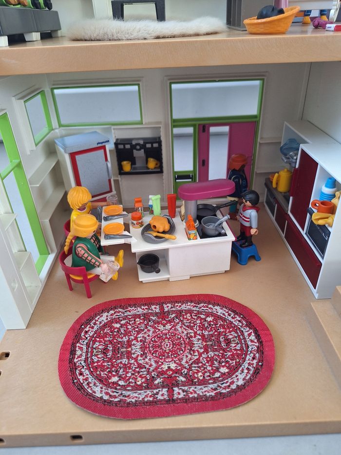 Maison moderne playmobil avec piscine et voiture - photo numéro 3
