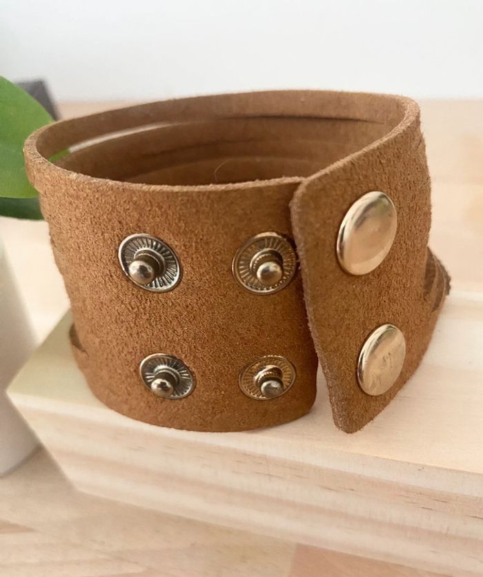 Bracelet manchette camel et doré NEUF - photo numéro 4