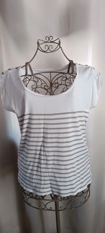 Tee shirt taille 42