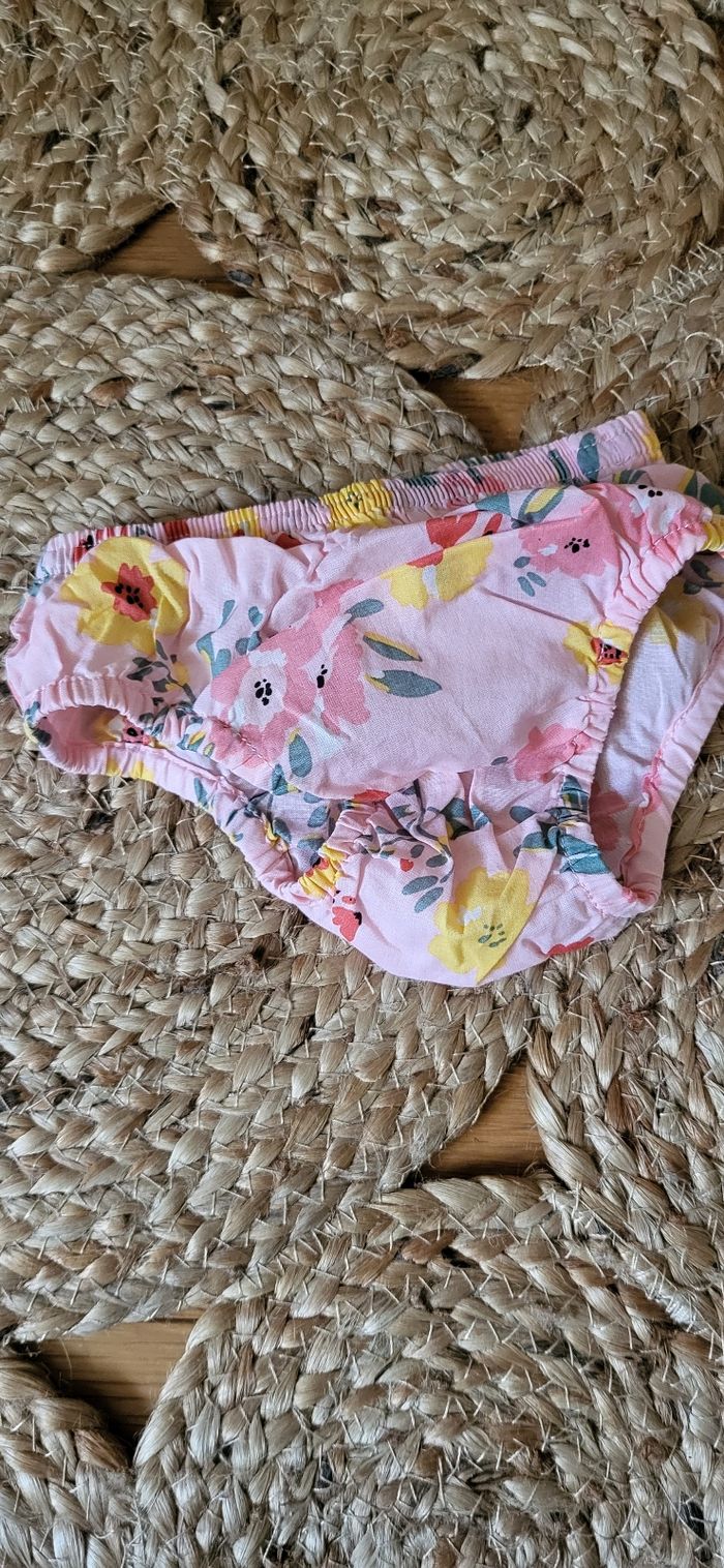 Robe fleurie avec culotte - photo numéro 2