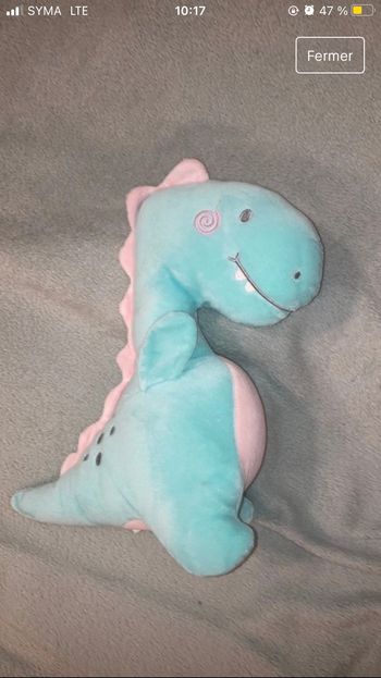 Peluche dinosaure